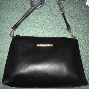 Black Steve Madden purse